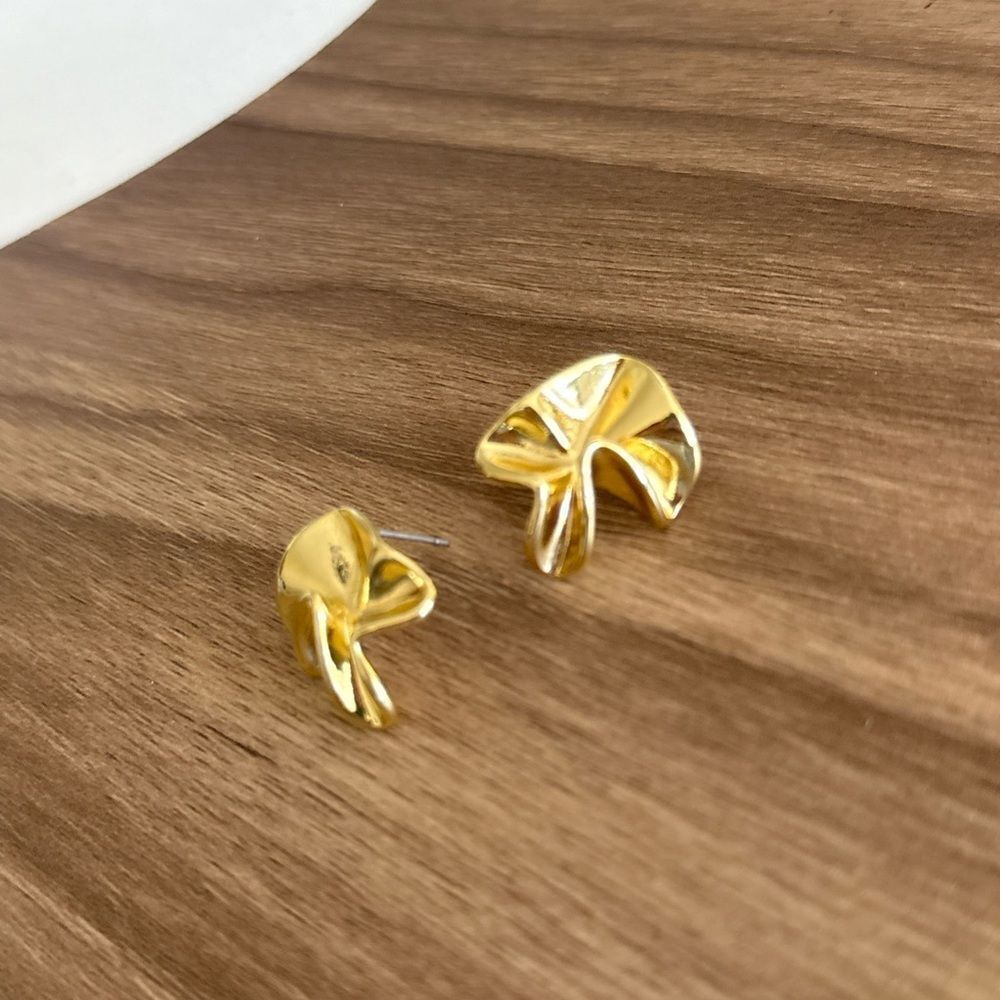 Geo Earrings Q815 - Picture 4 of 5